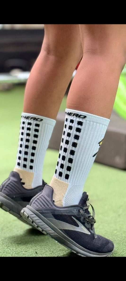 WHITE SNICK GRIP SOCKS